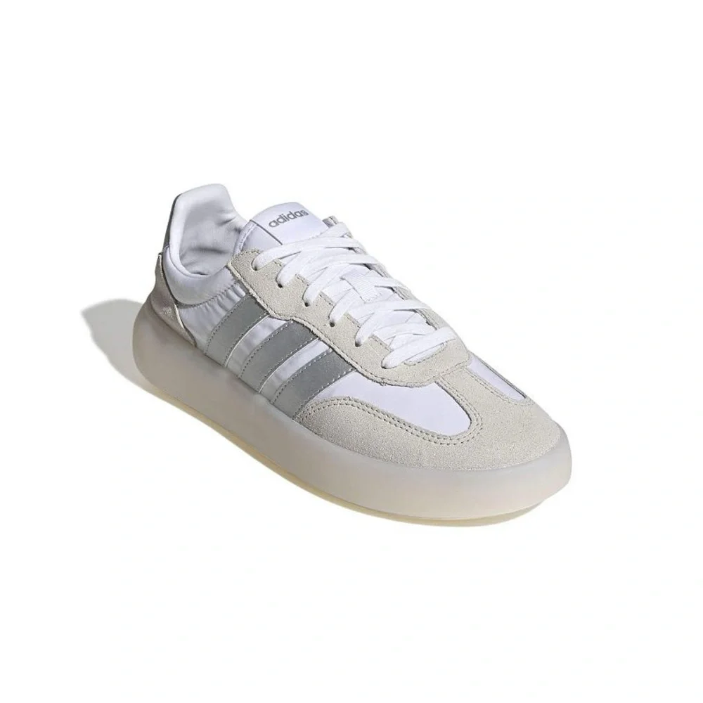 Adidas Women's Barreda Decode
Shoes Size 7 - Picture 7 of 7
